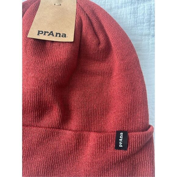 prAna Flip It Beanie  NEW NWT - Picture 2 of 3
